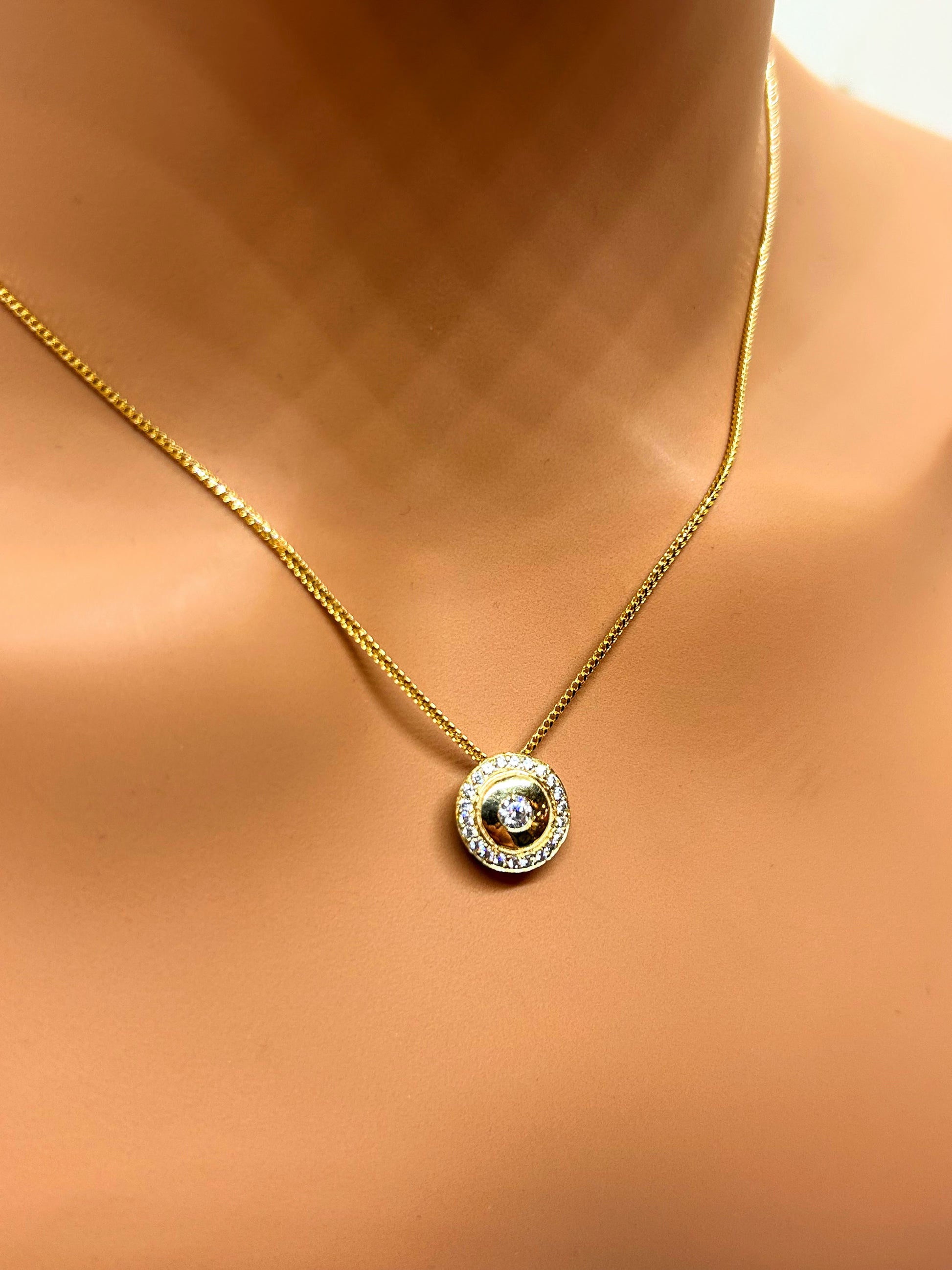 10k Gold Fine Necklace with Round Pendant