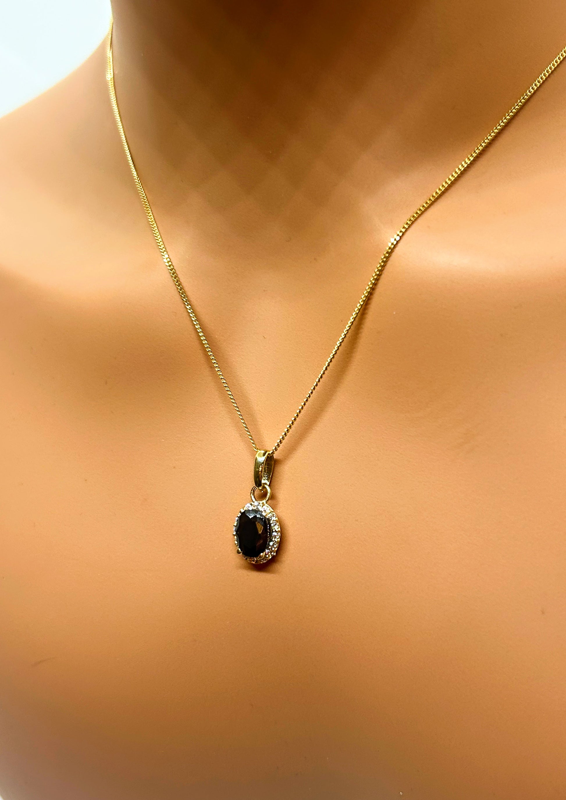 10k Gold Fine Necklace with sapphire