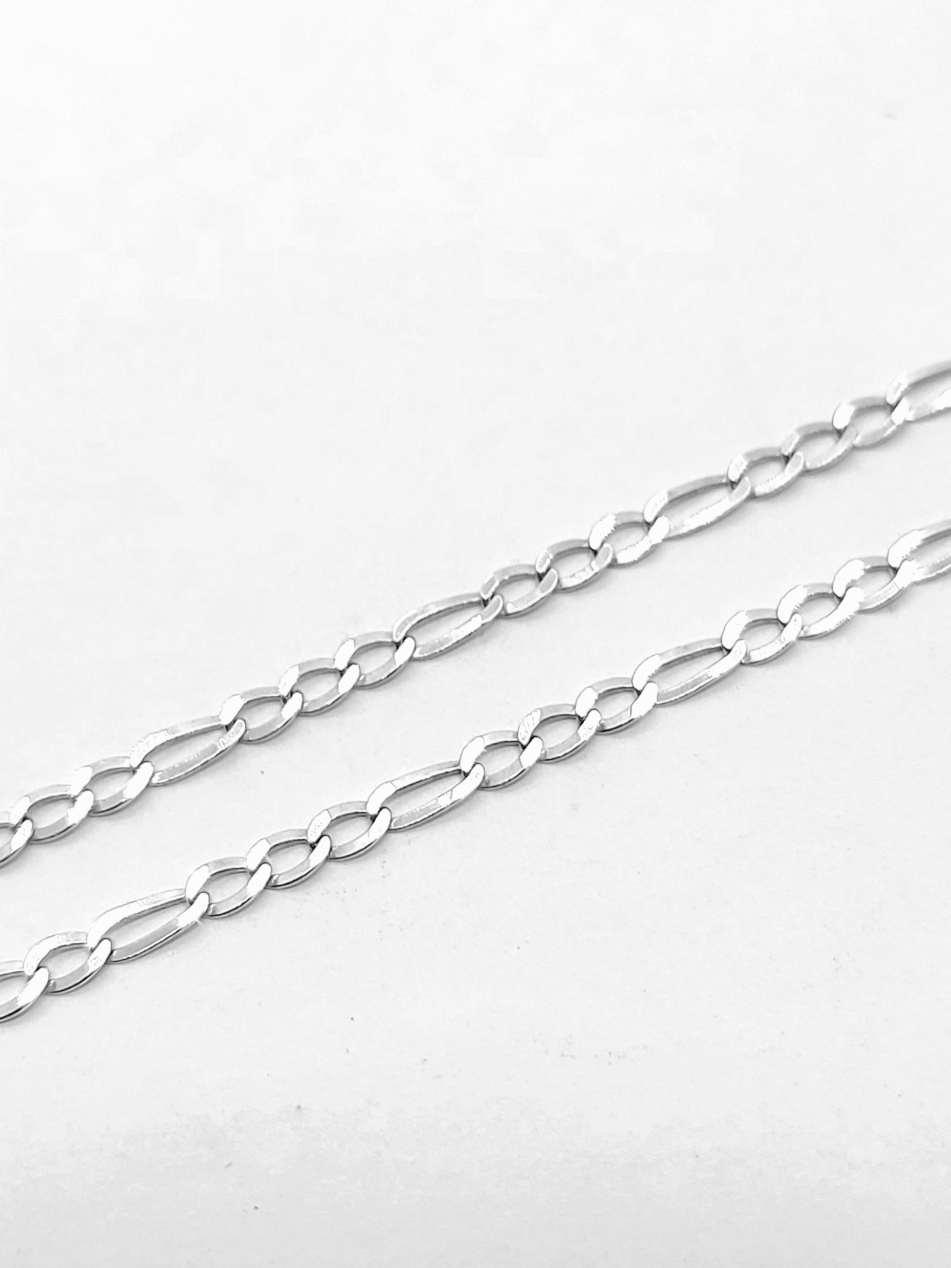 Figaro Chain/Necklace White Gold for women