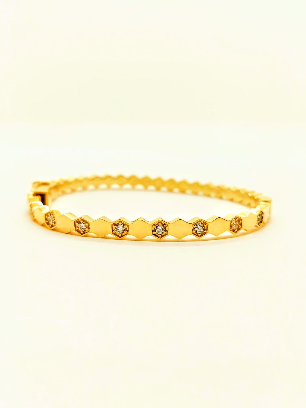 Customizable 10k 14k 18k Bangle Bracelet, Personalized bangle Bracelet with Natural Diamonds, Lab Diamonds, and CZ, Custom Cuff Oval Bangle, Secure Bangle, Fashionable gift