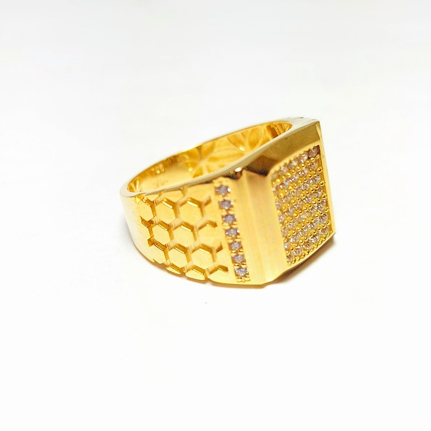 Bague en or 10K motif nid d'abeille