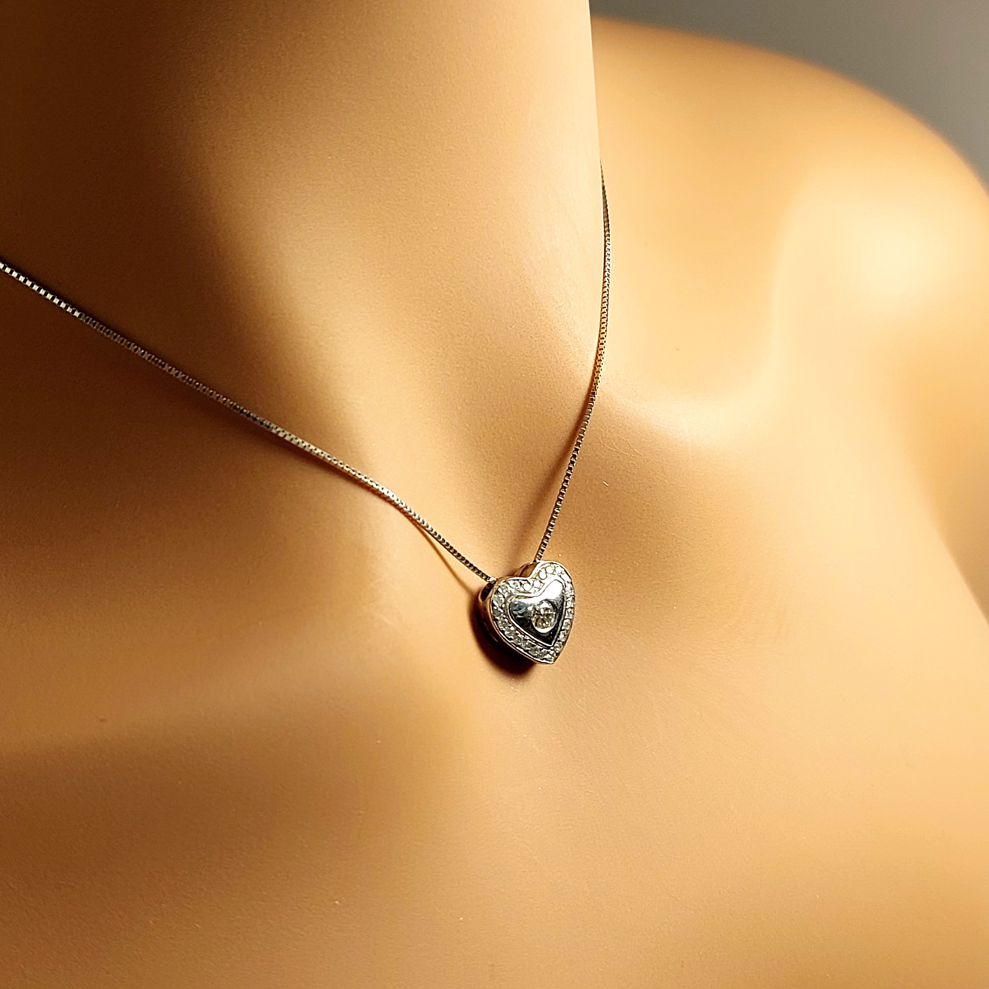 Collier cœur en or blanc véritable 14 carats avec de vrais diamants, collier en forme de cœur, cadeau de Saint-Valentin