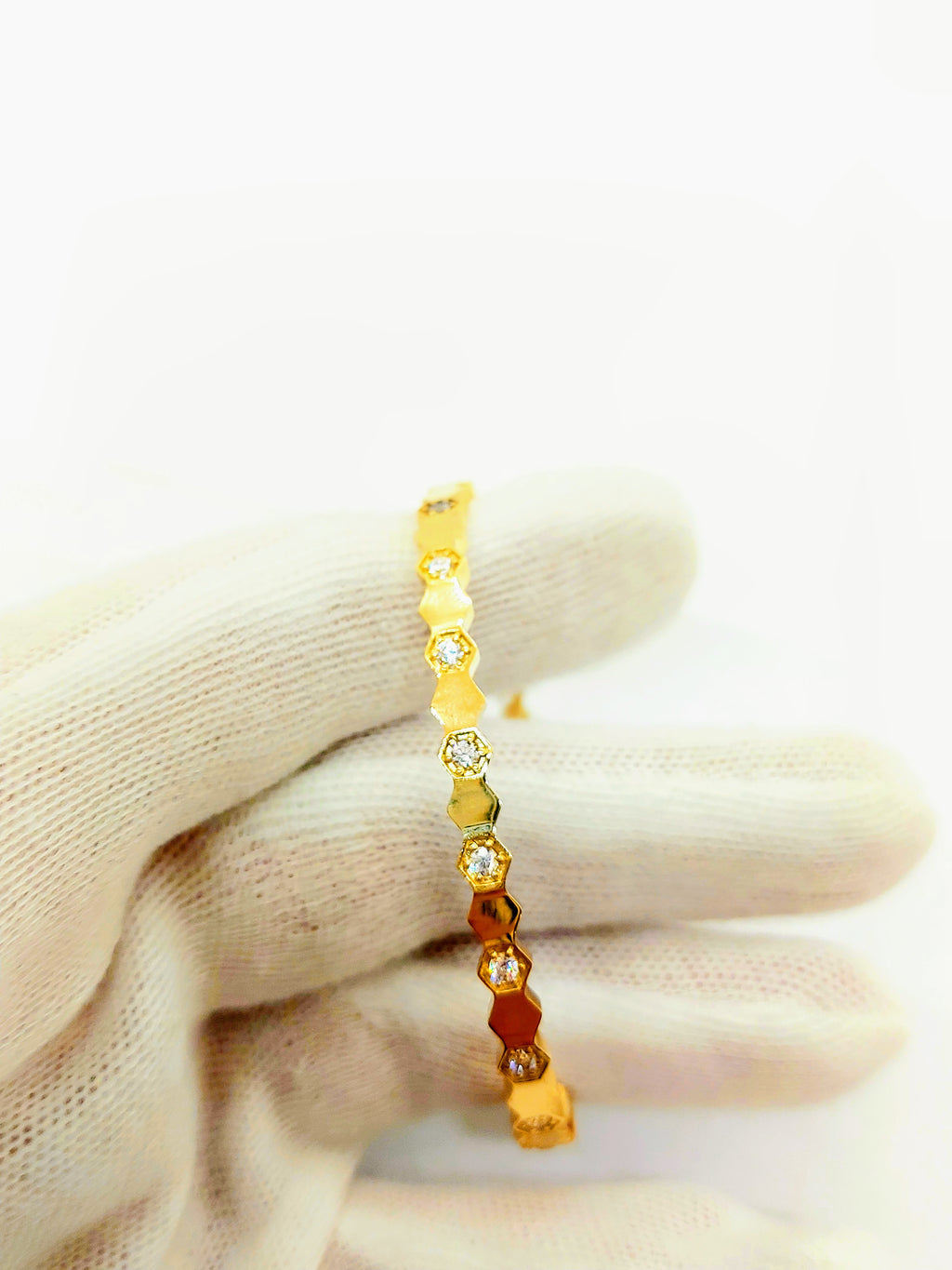 Customizable 10k 14k 18k Bangle Bracelet, Personalized bangle Bracelet with Natural Diamonds, Lab Diamonds, and CZ, Custom Cuff Oval Bangle, Secure Bangle, Fashionable gift