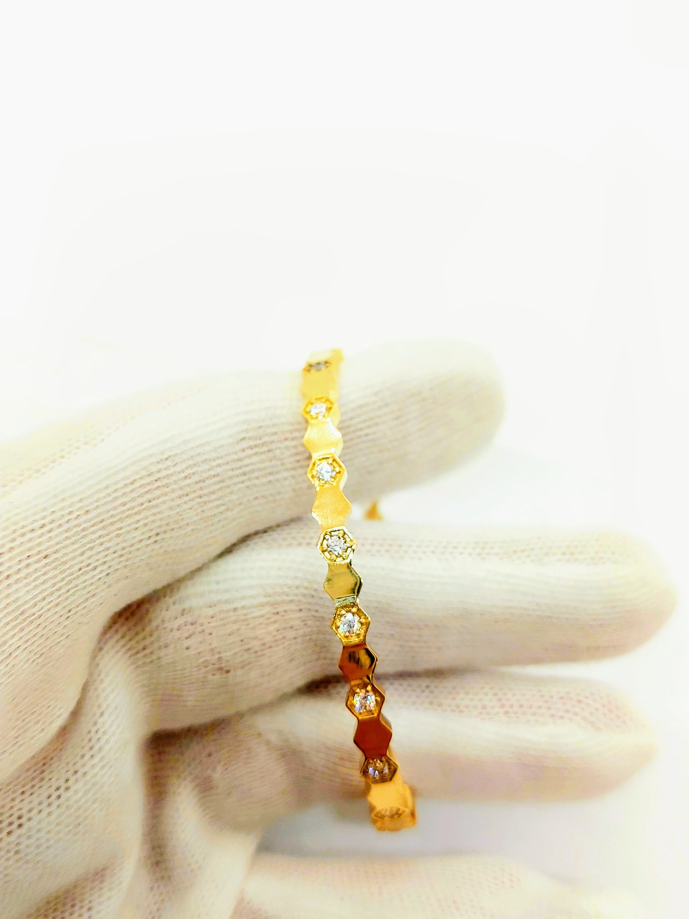 Customizable 10k 14k 18k Bangle Bracelet, Personalized bangle Bracelet with Natural Diamonds, Lab Diamonds, and CZ, Custom Cuff Oval Bangle, Secure Bangle, Fashionable gift