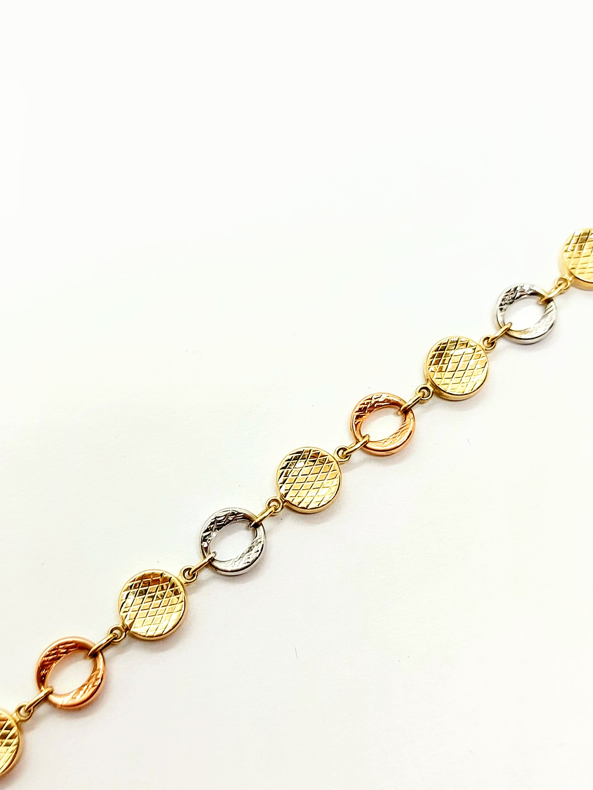 3 tone Round Gold Bracelet