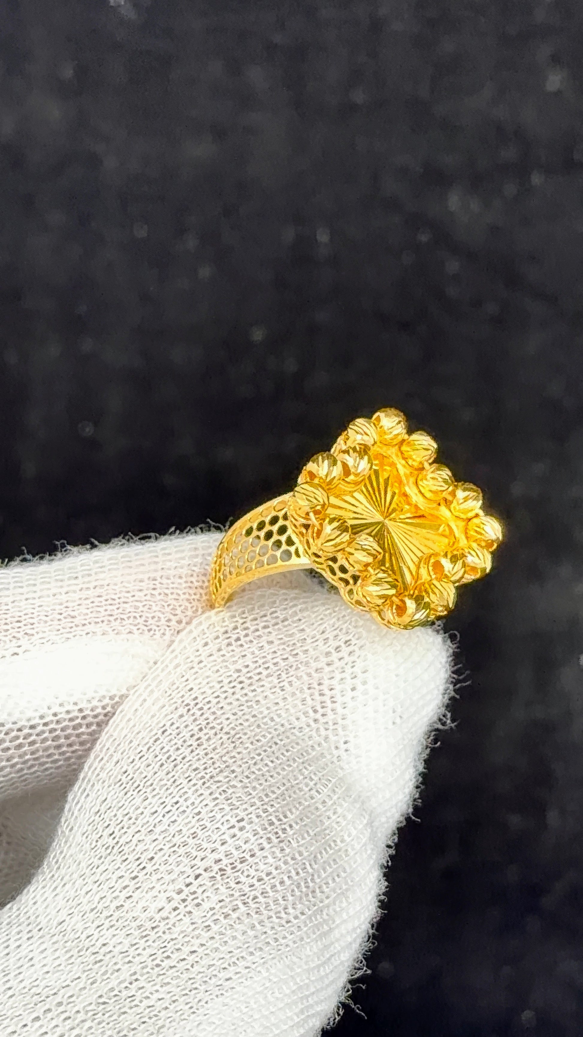 21k Gold Middle Eastern Wedding set