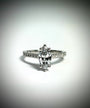 Bague de fiançailles avec diamant de laboratoire poire de 1 carat et or blanc 14 carats