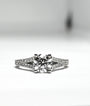 Bague de fiançailles avec diamant de laboratoire rond de 1 carat et anneau fendu