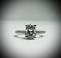 Bague de fiançailles en diamant de laboratoire ovale de 1,5 carat