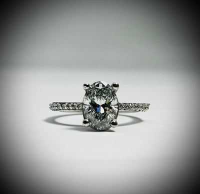 Oval cut 1.5ct Lab diamond Engagement ring