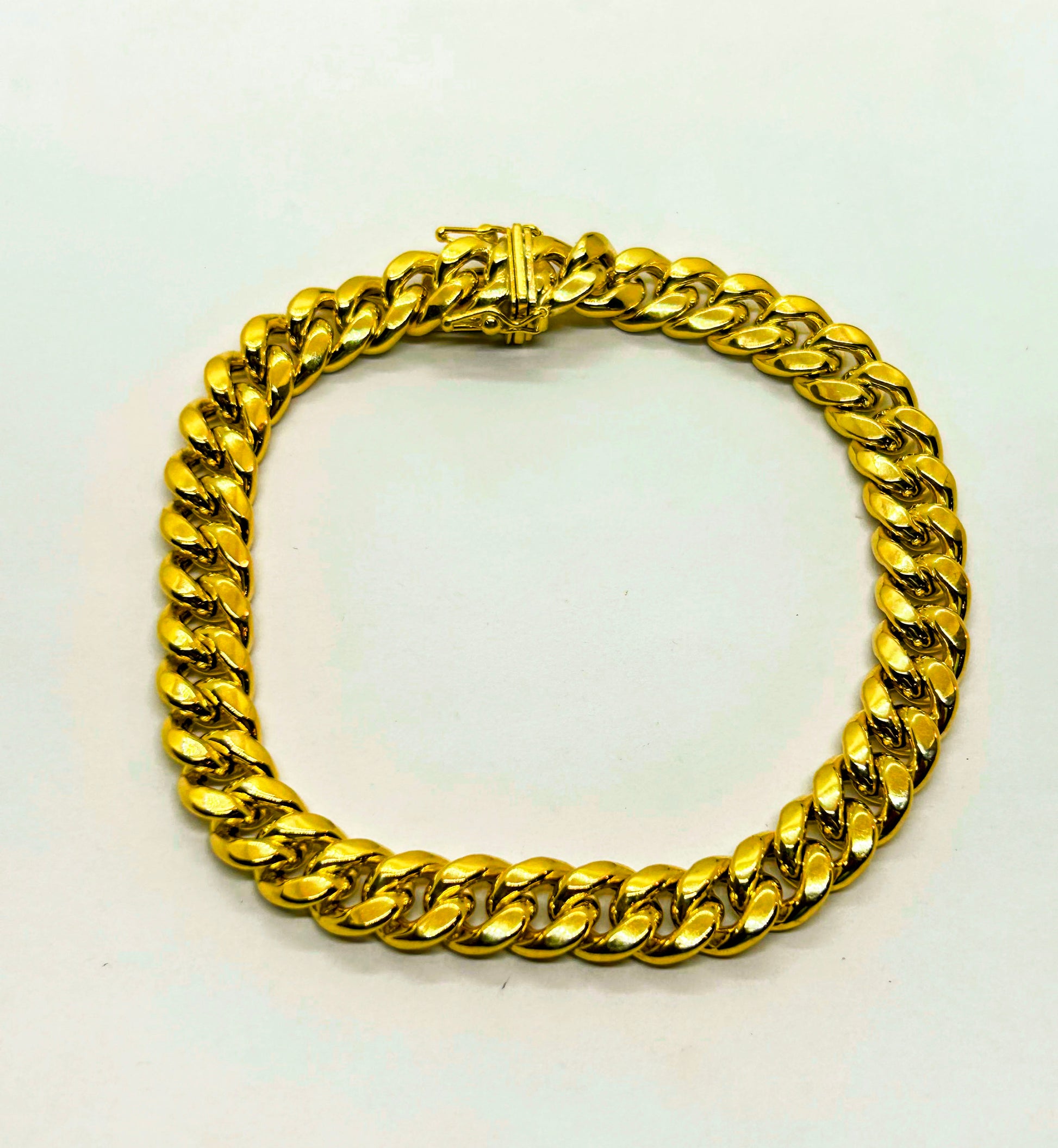 10k Gold Hollow Cuban Bracelet 9mm wide inch