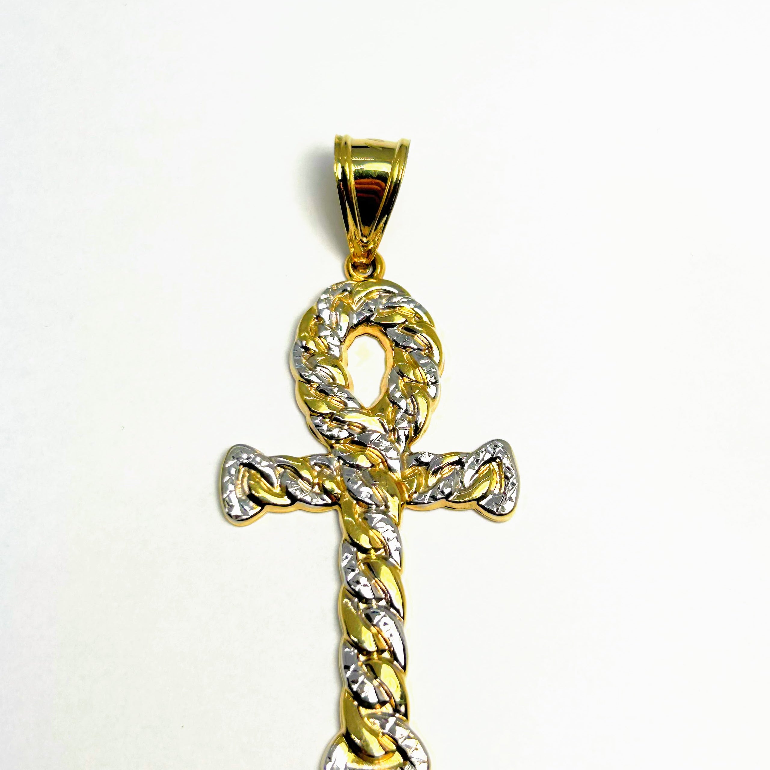 Pendentif croix cubaine en or 10K bicolore avec taille diamant
