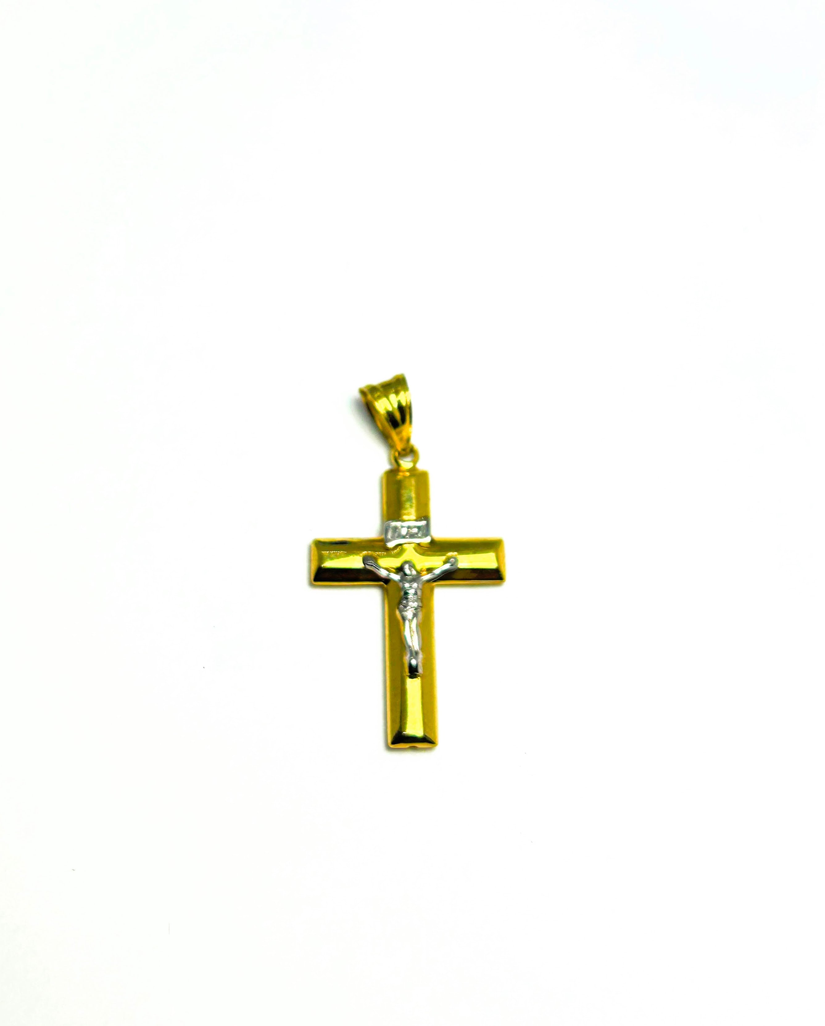10k gold Cross pendant