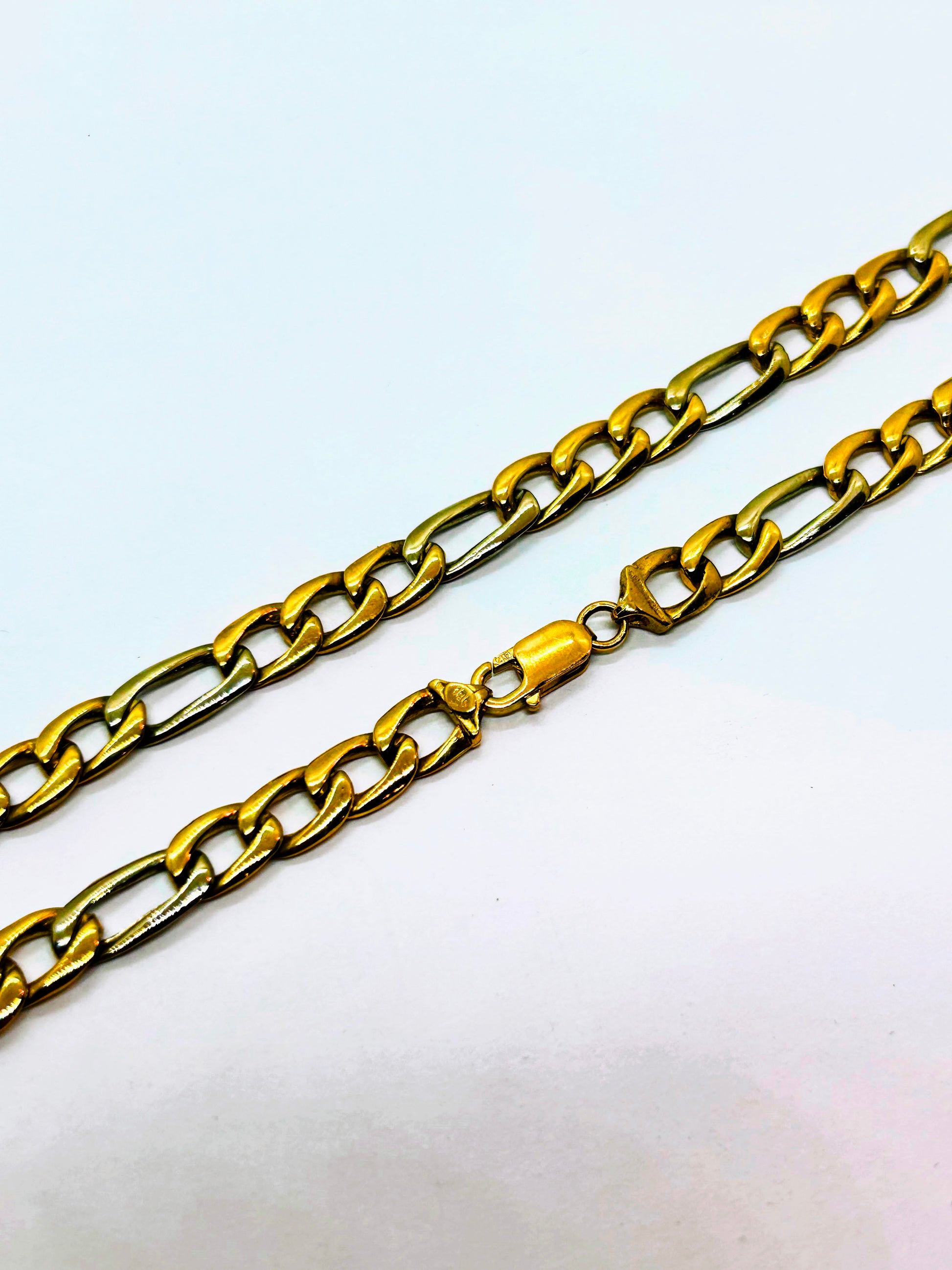 10k 2 tone gold Figaro chain