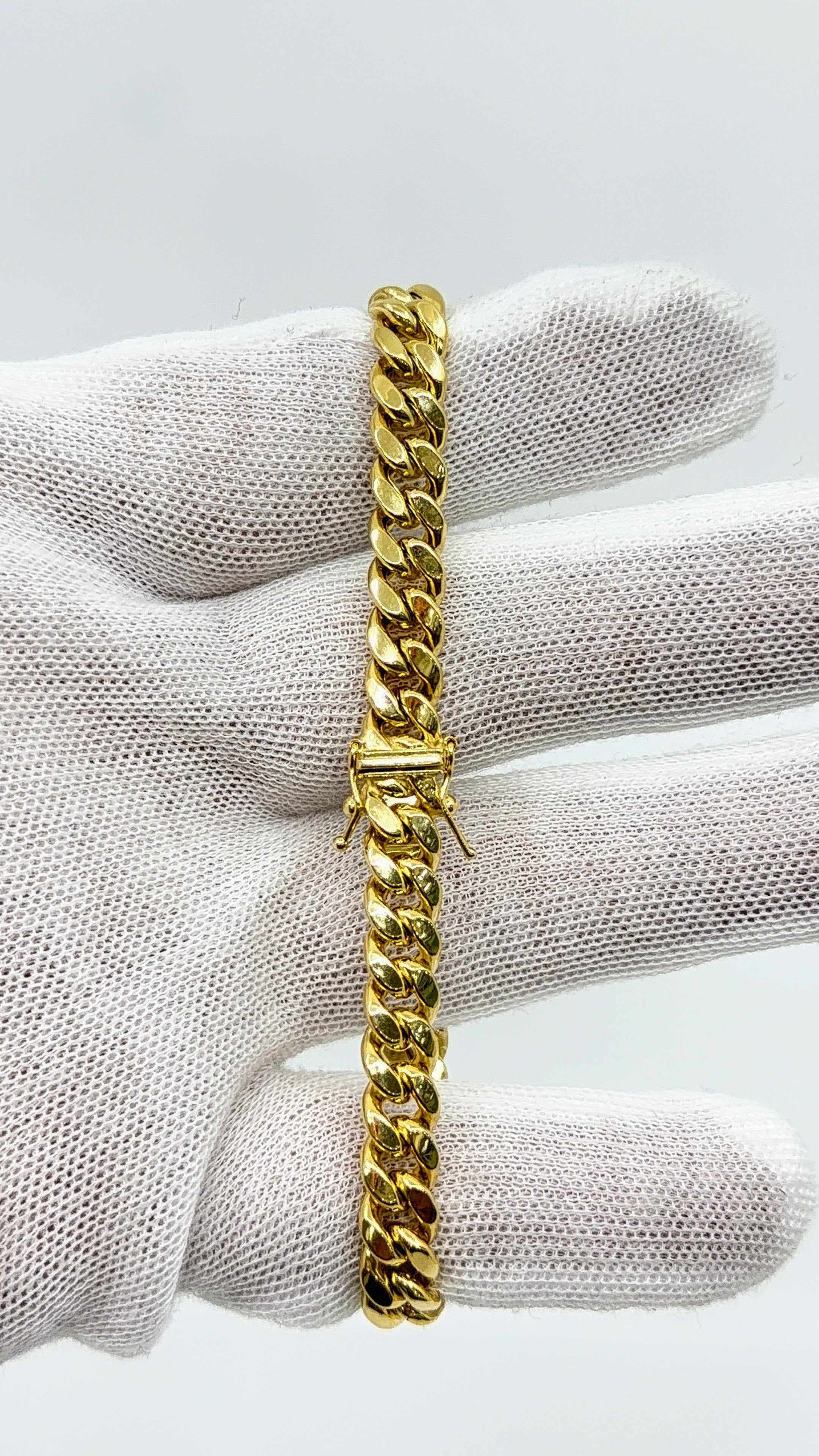 10k Gold Hollow Cuban Bracelet 7.5mm wide