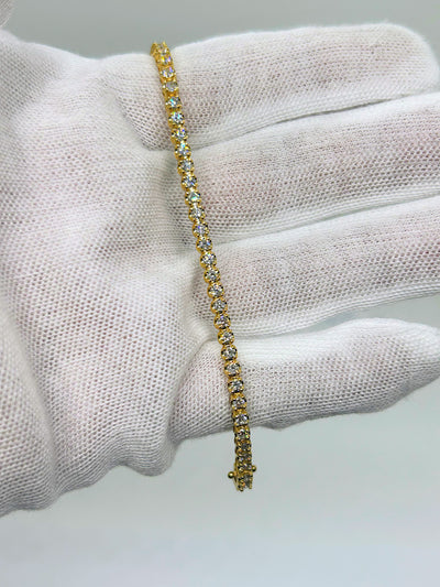 14k Gold Tennis bracelet 5pts