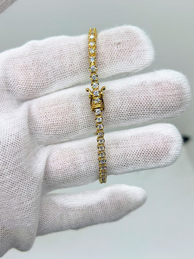 14k Gold Tennis bracelet 5pts