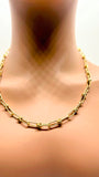 Collier U en or