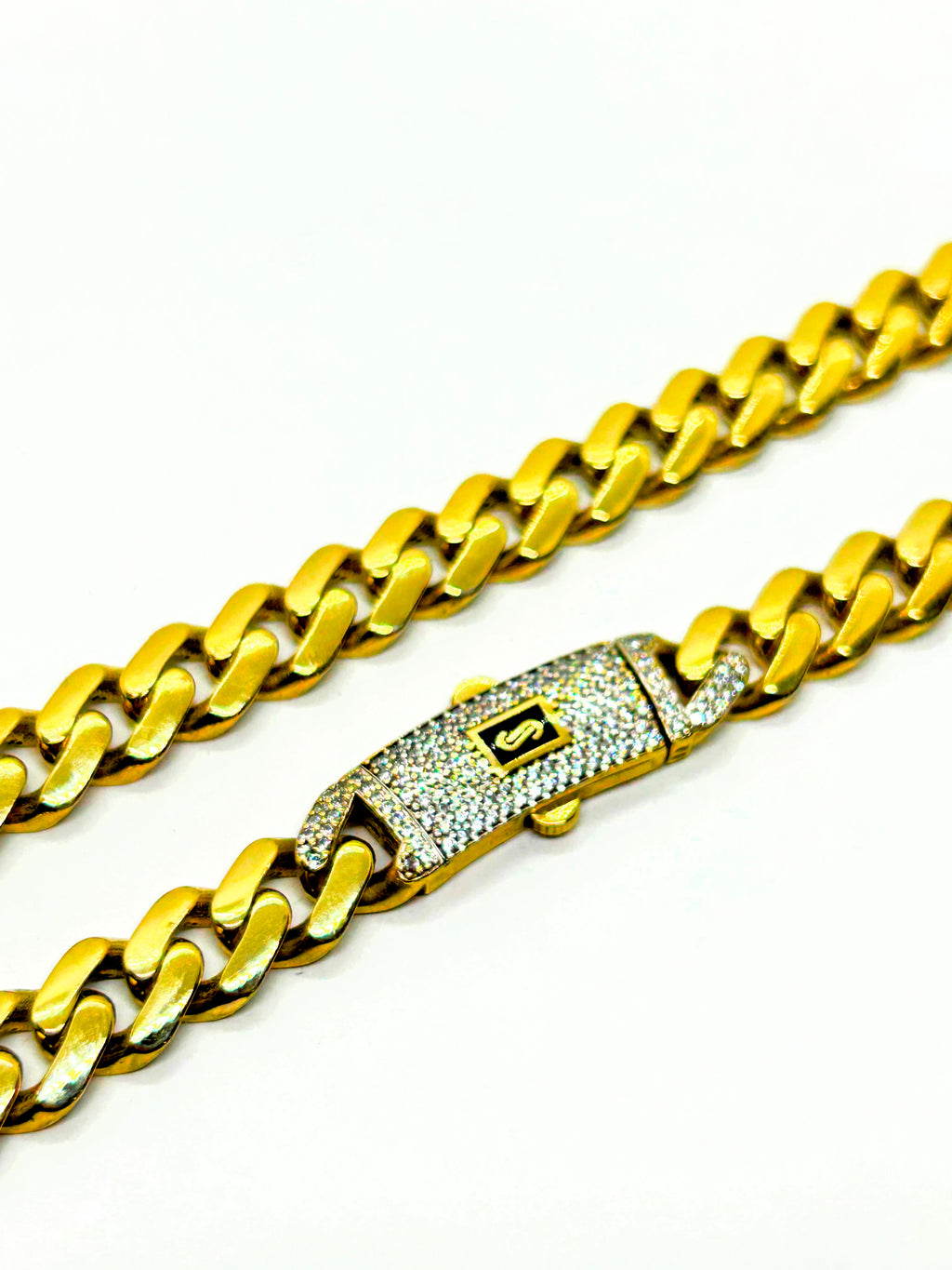 10k Gold Monaco Cuban chain 9.5mm