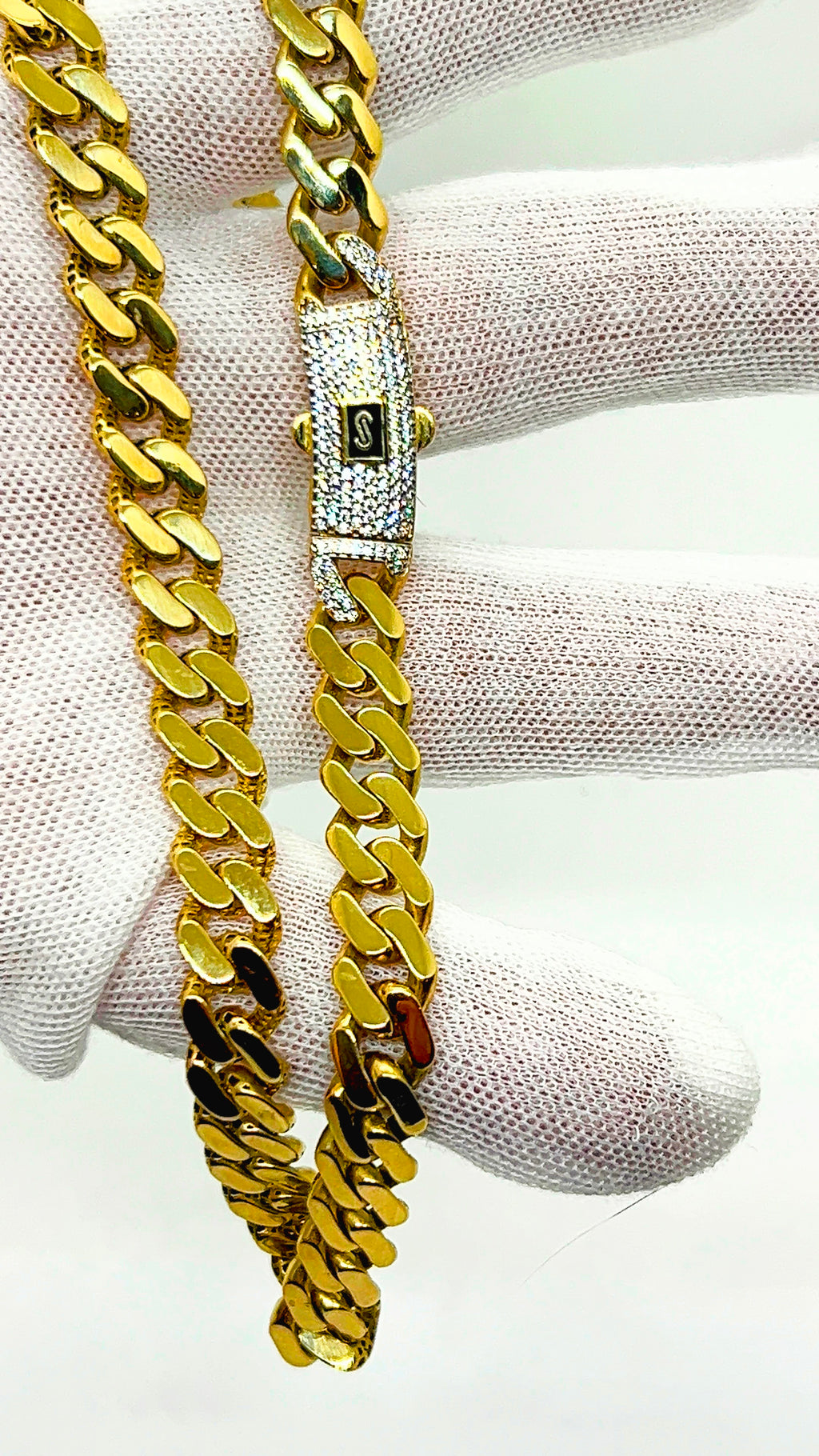 10k Gold Monaco Cuban chain 9.5mm