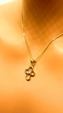 Collier croix en or 10 carats avec diamant naturel