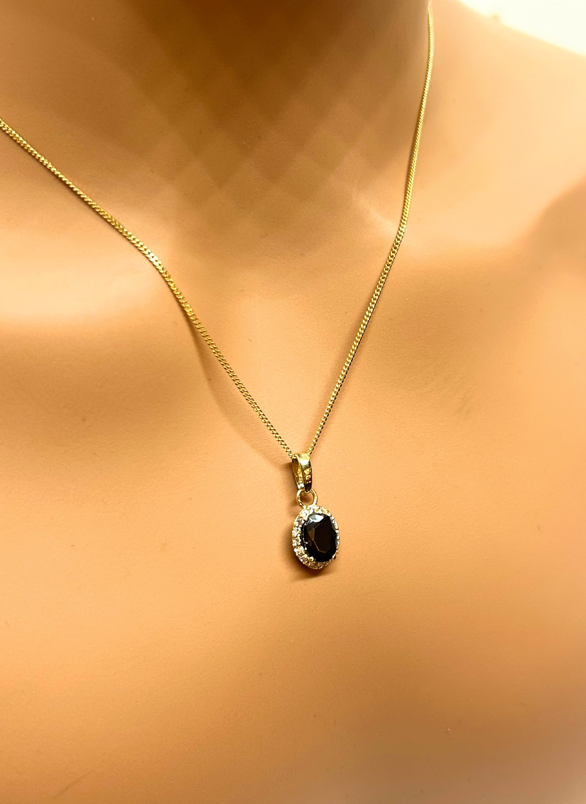 10k Gold Fine Necklace with sapphire