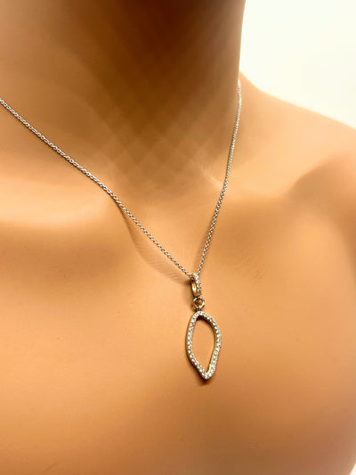 10k Gold Necklace with Natural diamonds