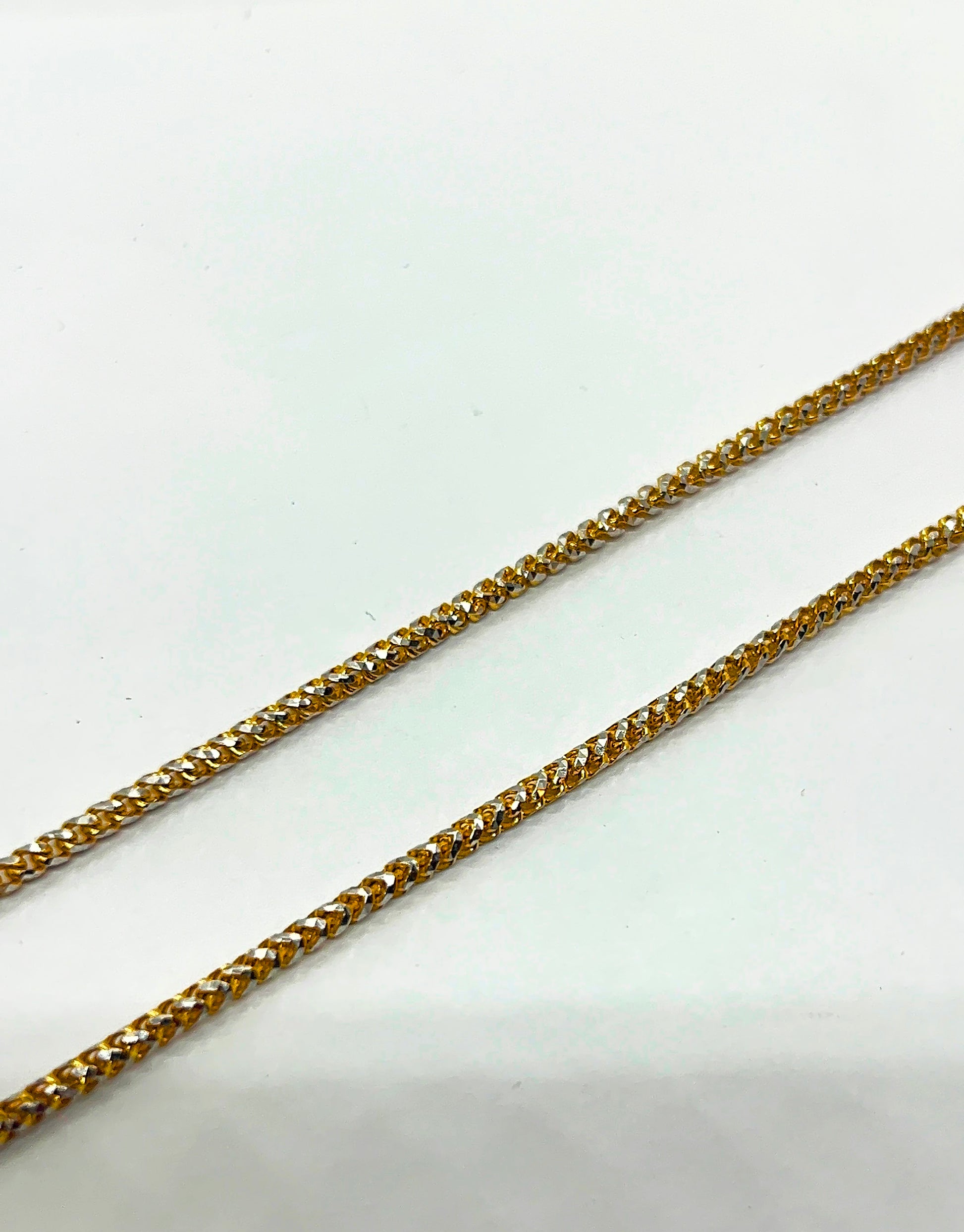 10k Gold Round Franco 2 tone Pineapple Chain 2.7mm wide diamond cut