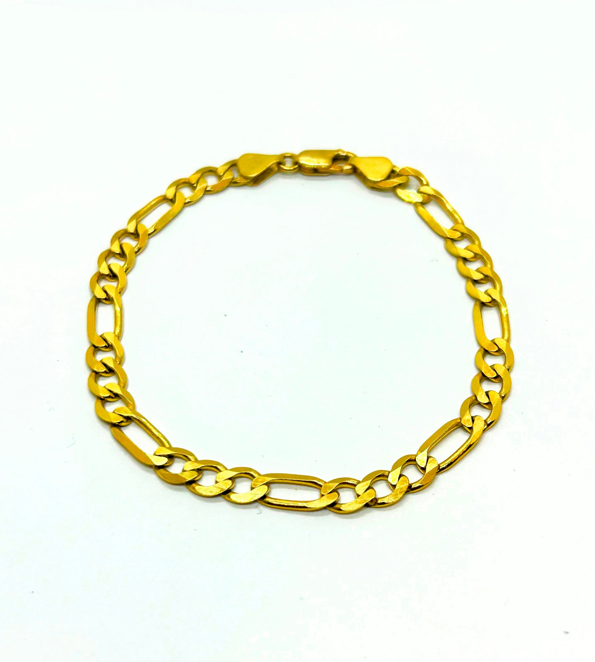 18k Gold Figaro Bracelet ~6mm wide
