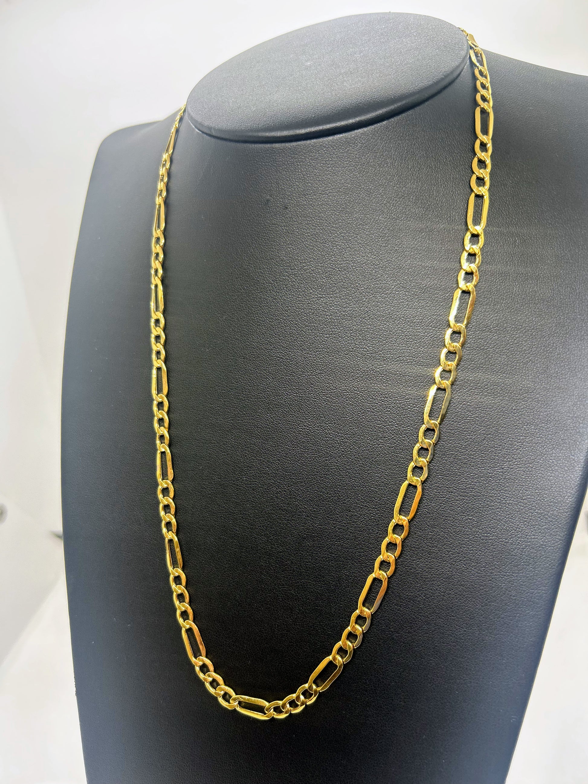 10k Gold Figaro chain ~5.5mm wide