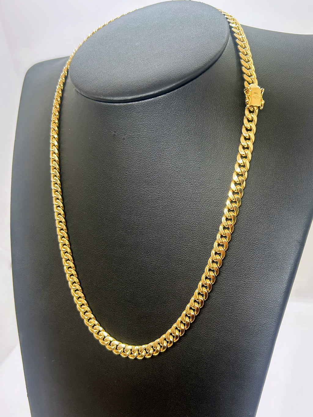10k Gold Cuban chain ~7mm