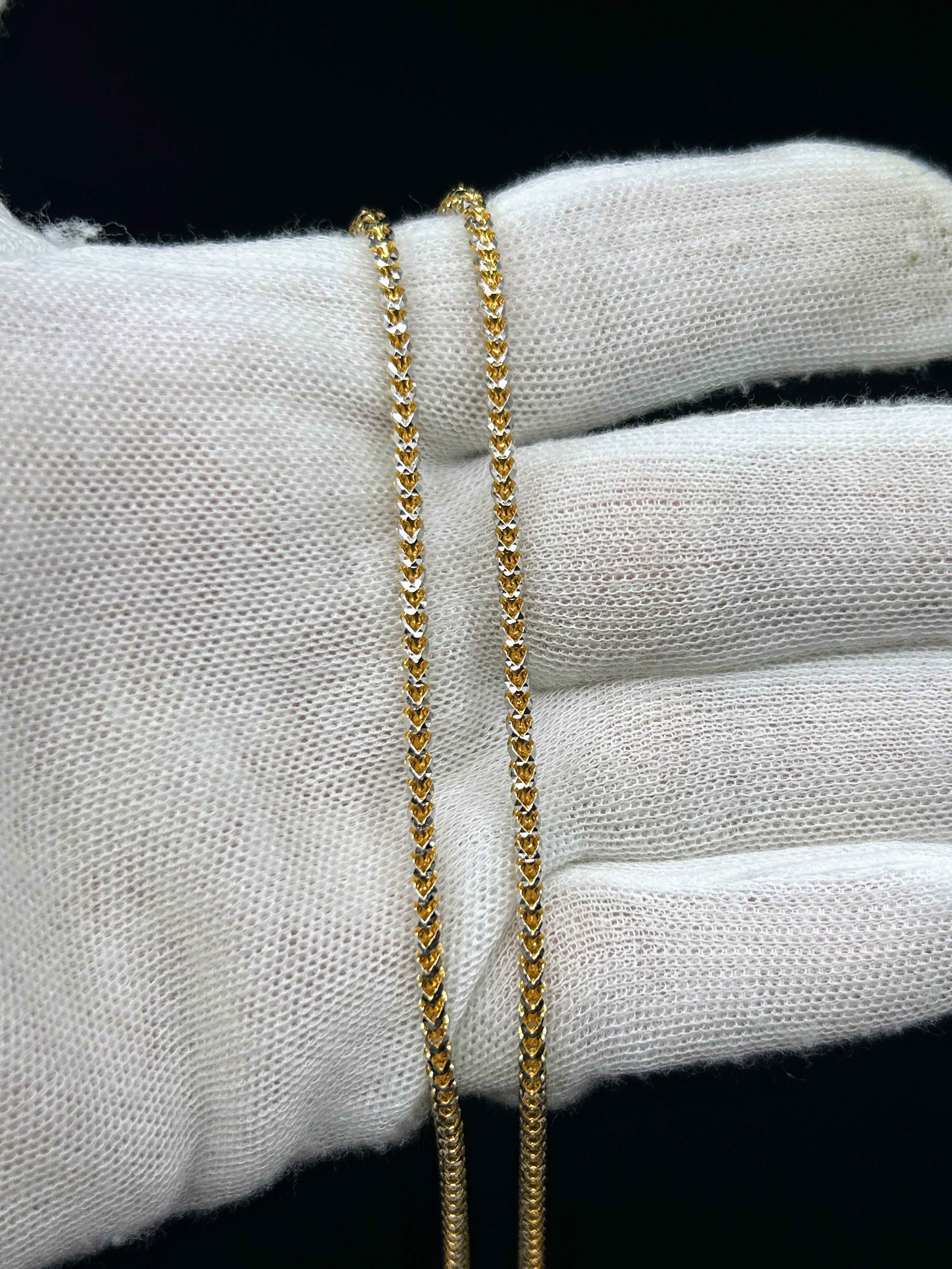 10k Gold Round Franco 2 tone Pineapple Chain 2.7mm wide diamond cut