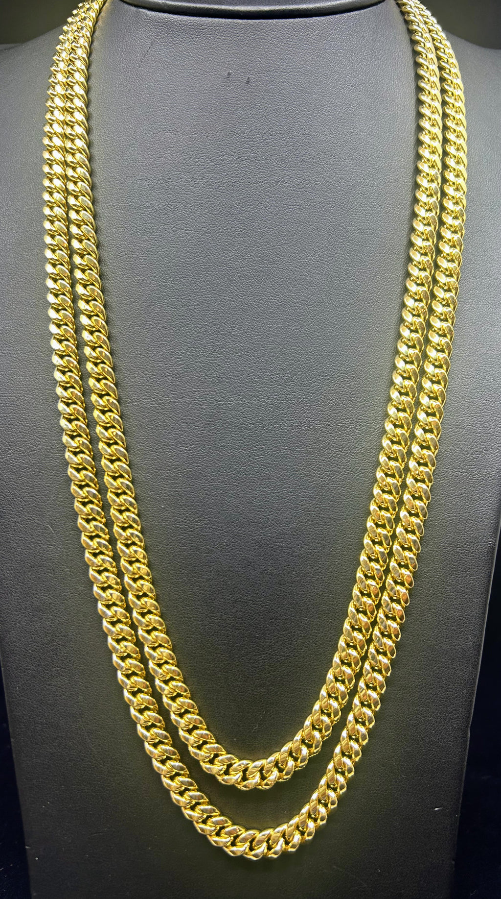 10k Gold Cuban Chain ~7.6mm