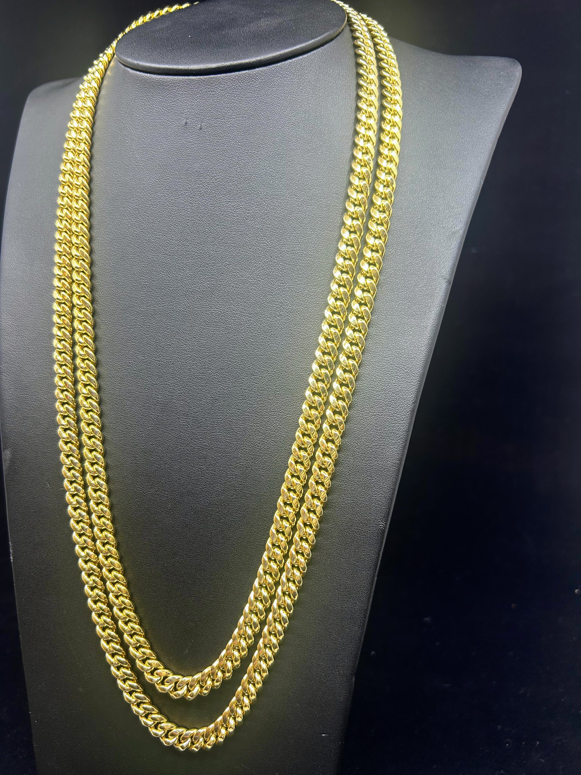 10k Gold Cuban Chain ~7.6mm