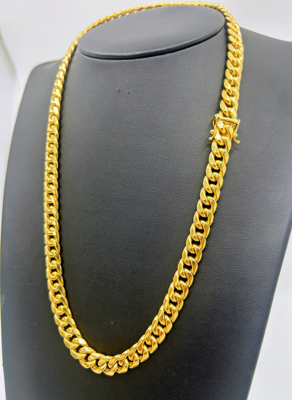 10k Gold Cuban Chain ~9.5mm