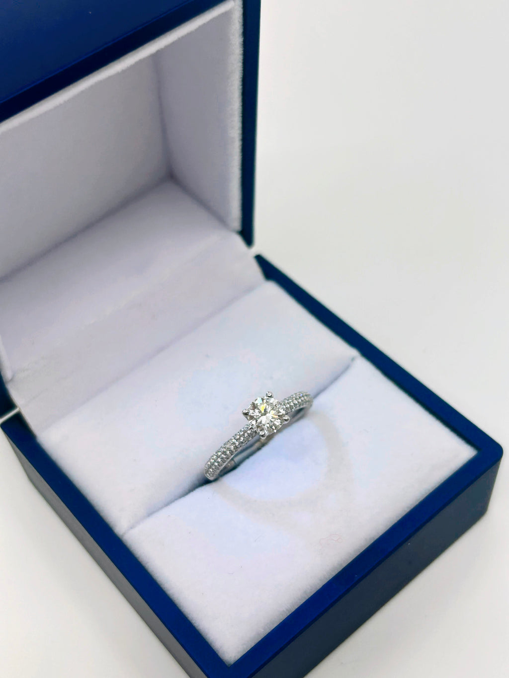18k White Gold Micro Pavé Engagement Ring with 1.20ct Round cut Diamonds