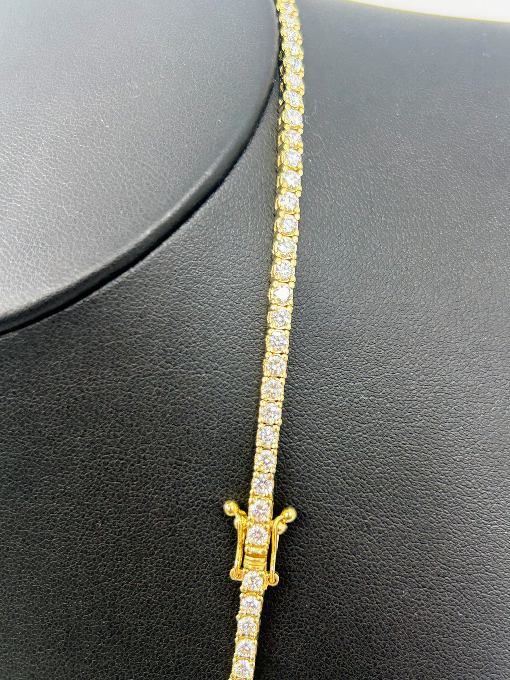 10k Gold Tennis Necklace 5 pointer Lab Diamonds