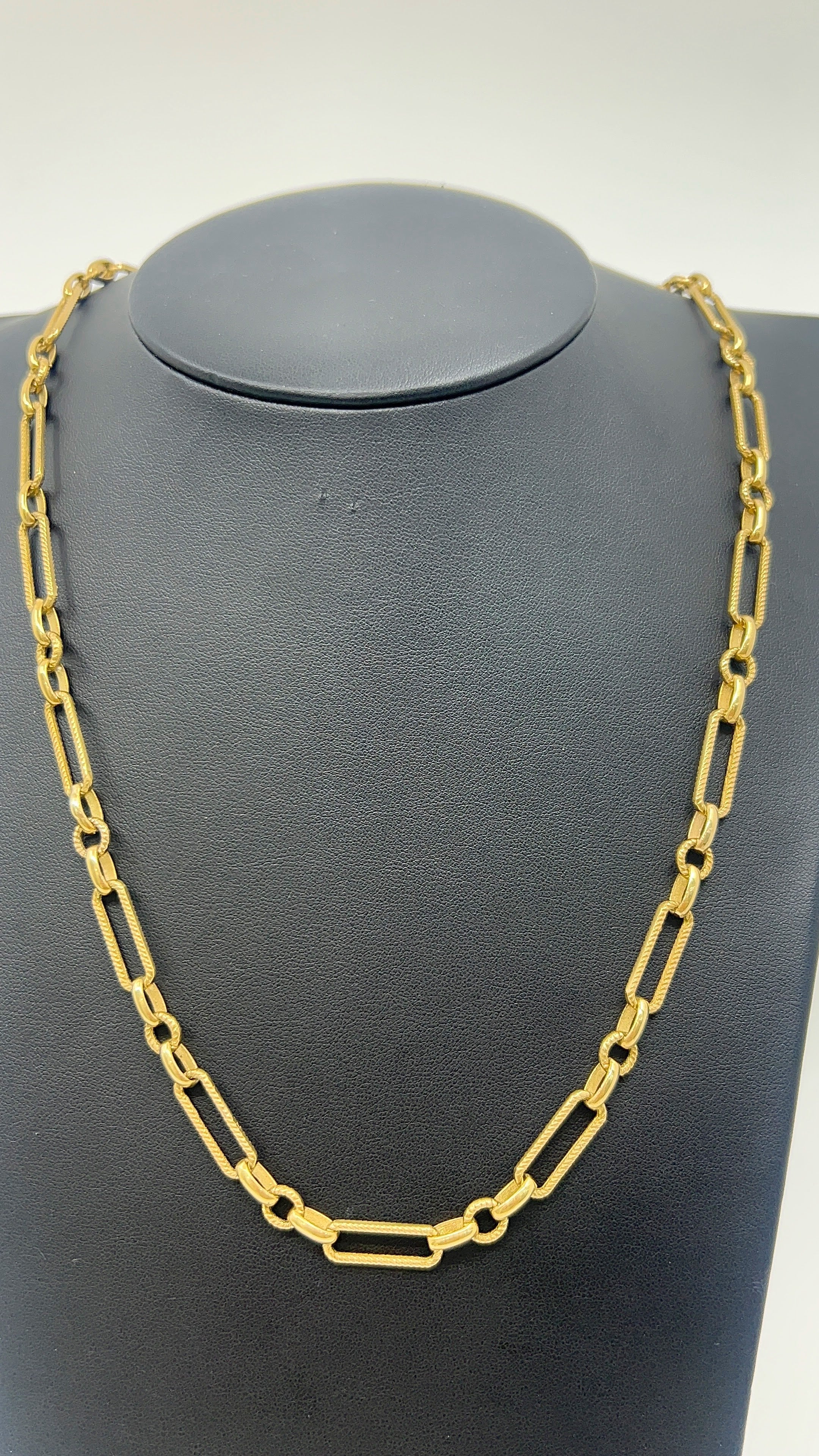 10k Gold Chain 7.6mm 90$ the gram