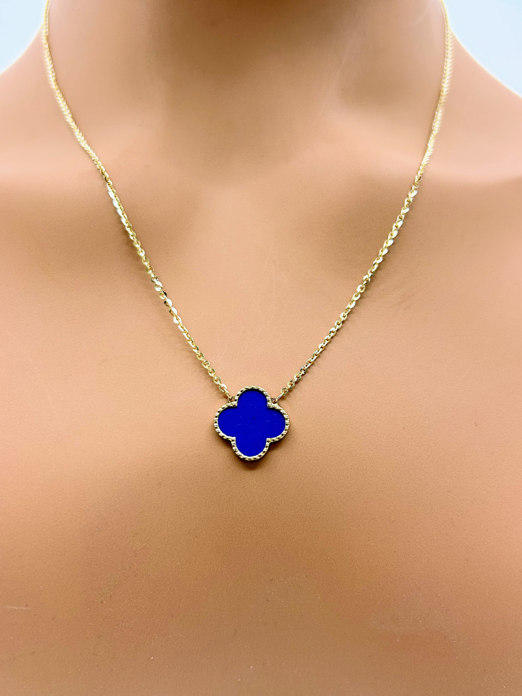 Dark Blue Lapis Lazuli Clover Leaf Necklace