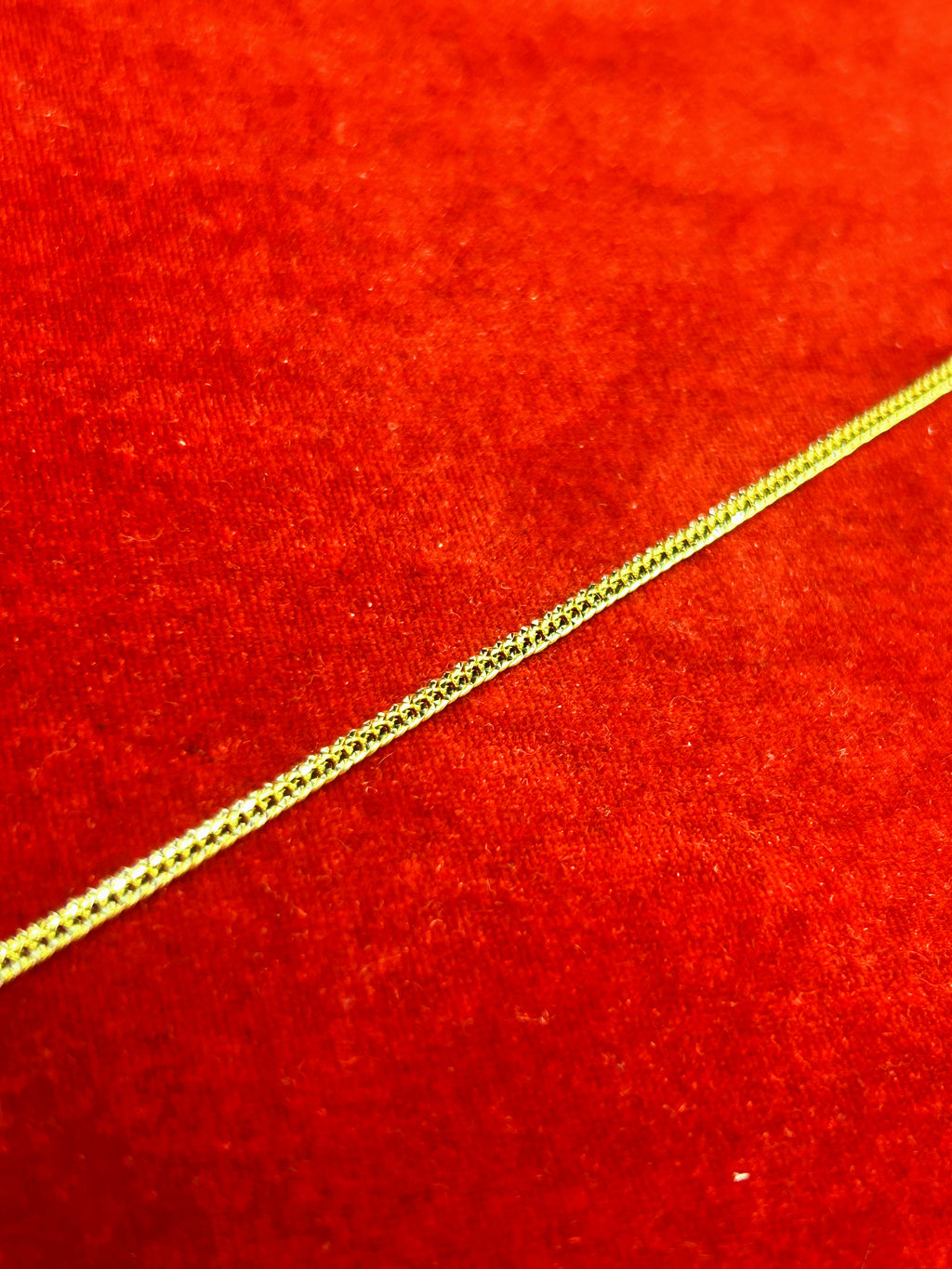 10k Gold Tight Curb link two tone Diamond cut Bracelet/Anklet
