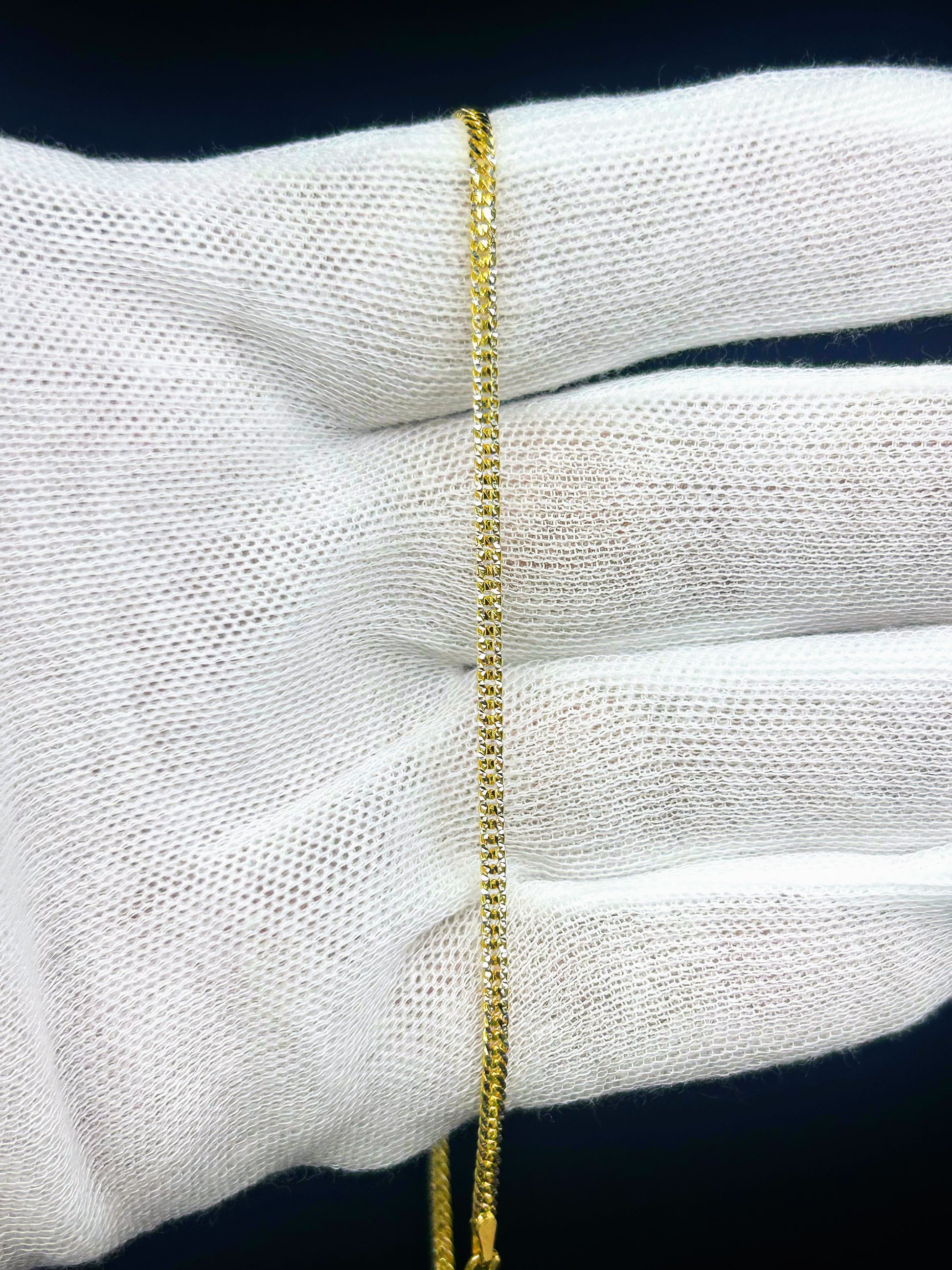 10k Gold Tight Curb link two tone Diamond cut Bracelet/Anklet