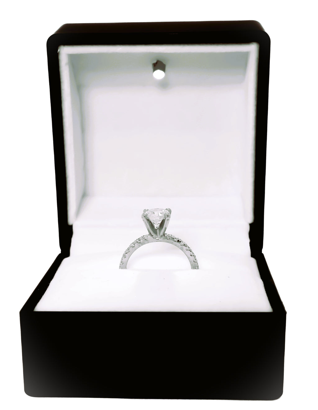 18k White Gold Solitaire Engagement Ring 1ct Round cut lab diamond