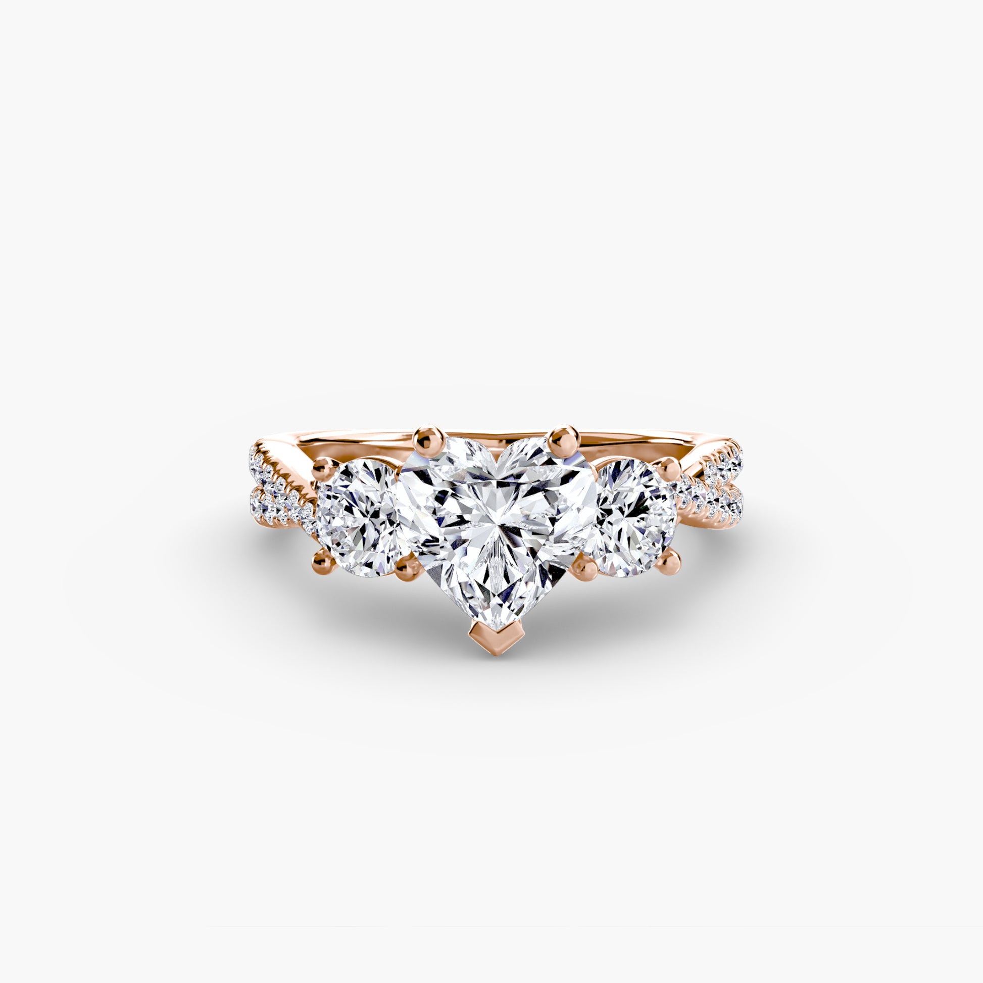 Bague à trois pierres avec pavé 2