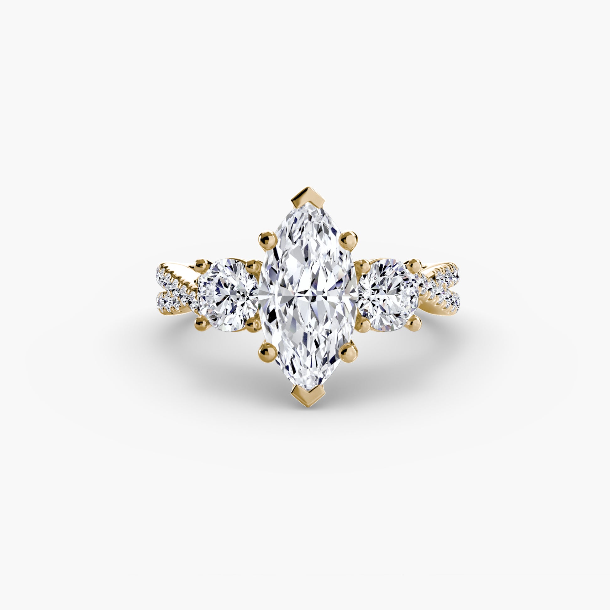 Bague à trois pierres avec pavé 2
