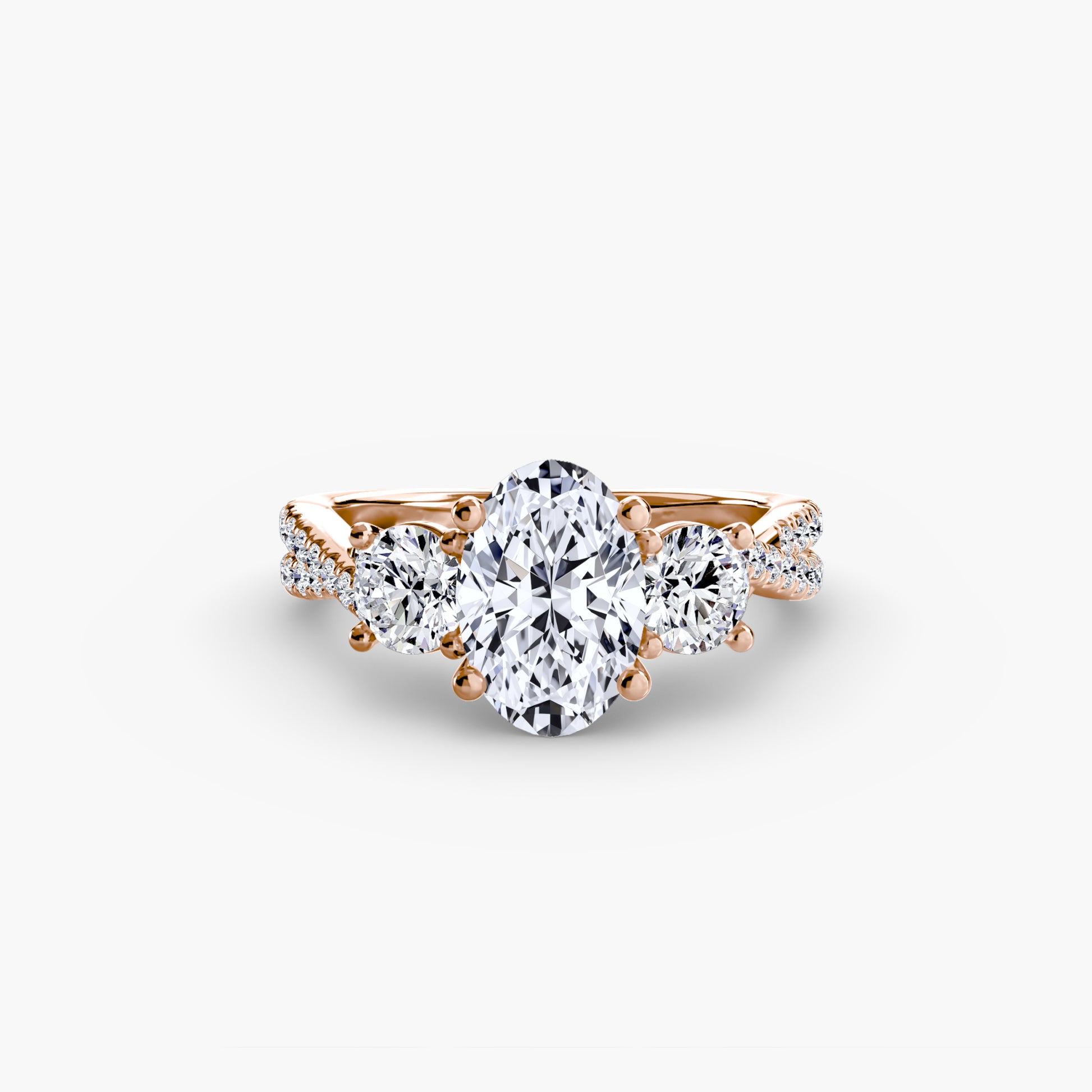 Bague à trois pierres avec pavé 2