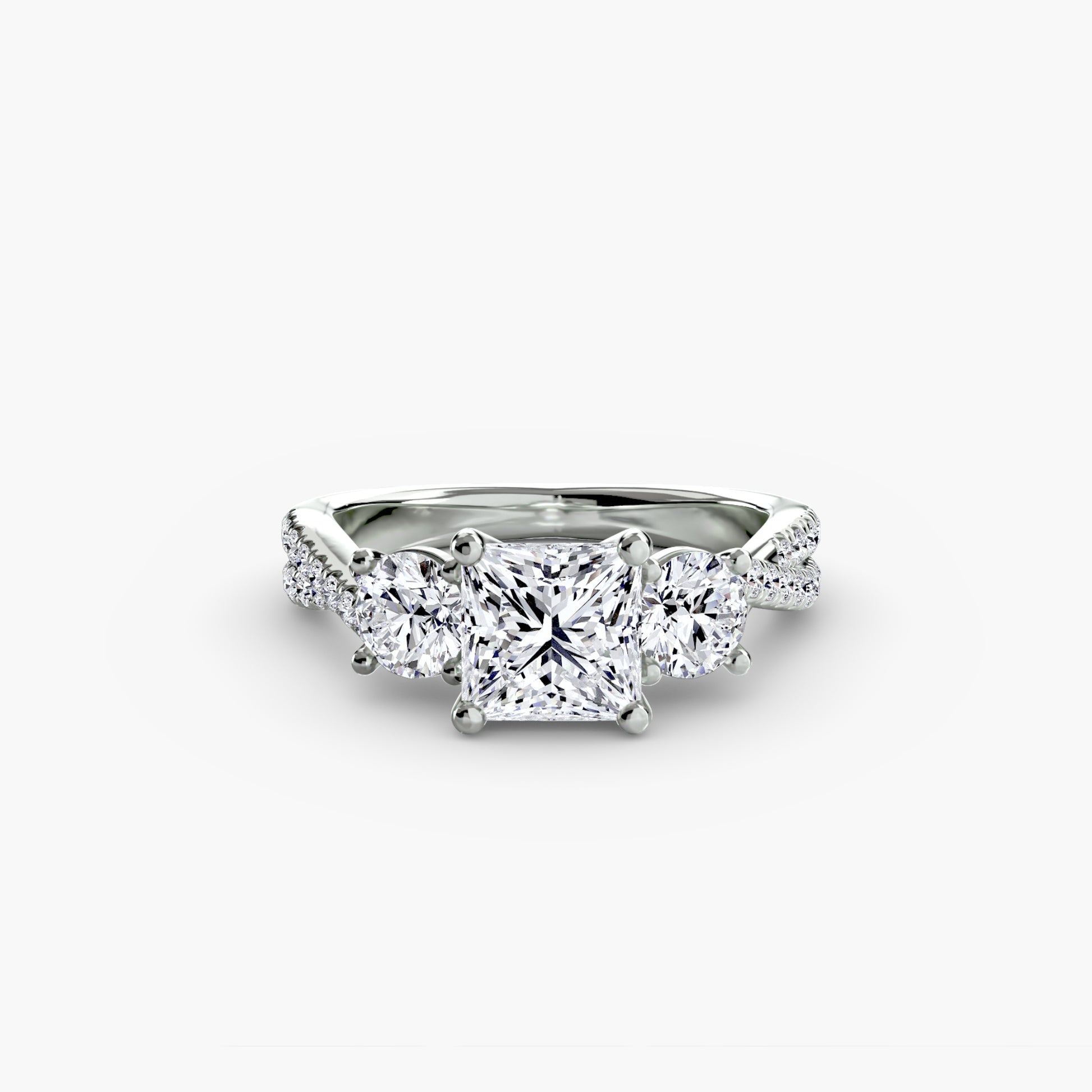 Bague à trois pierres avec pavé 2