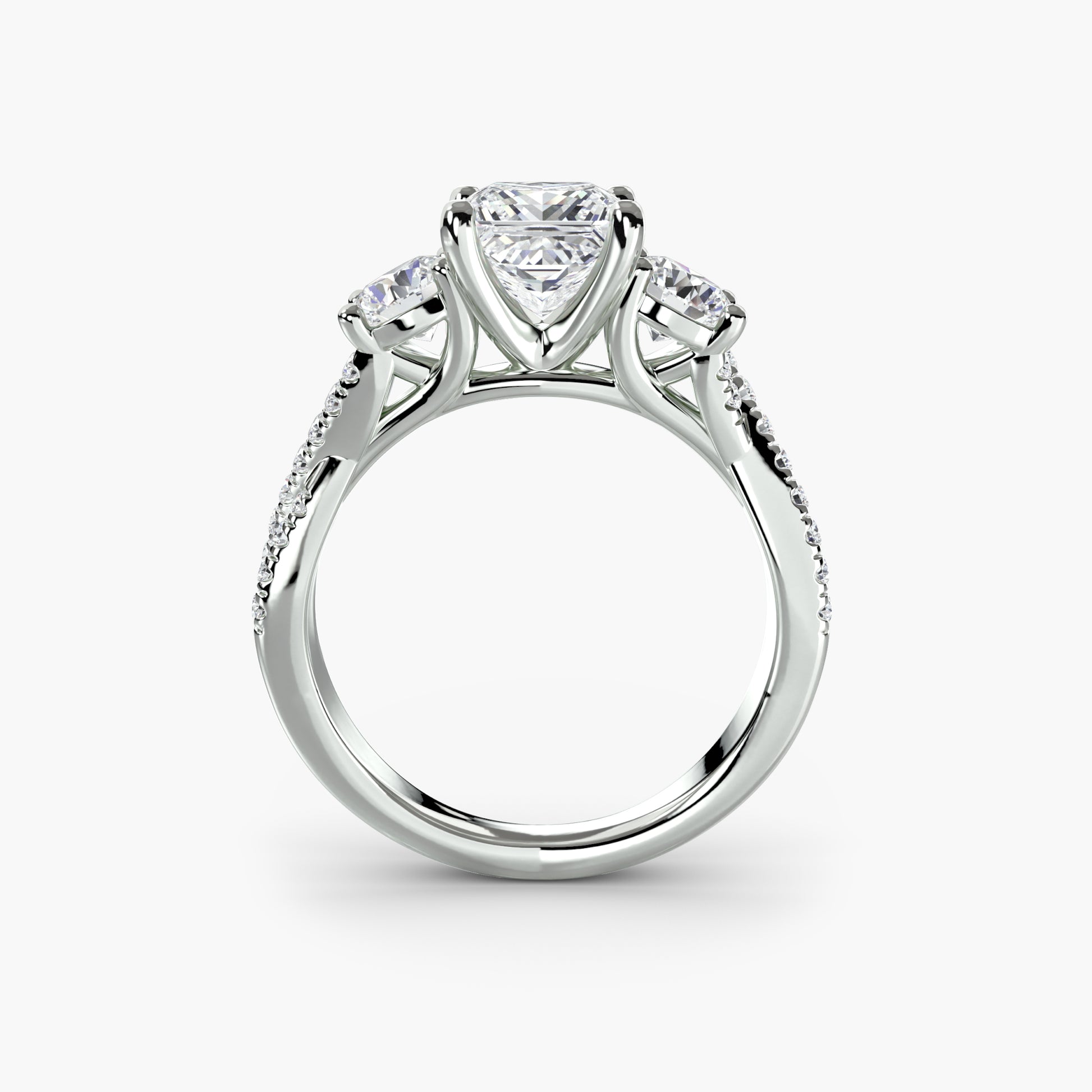 Bague à trois pierres avec pavé 2