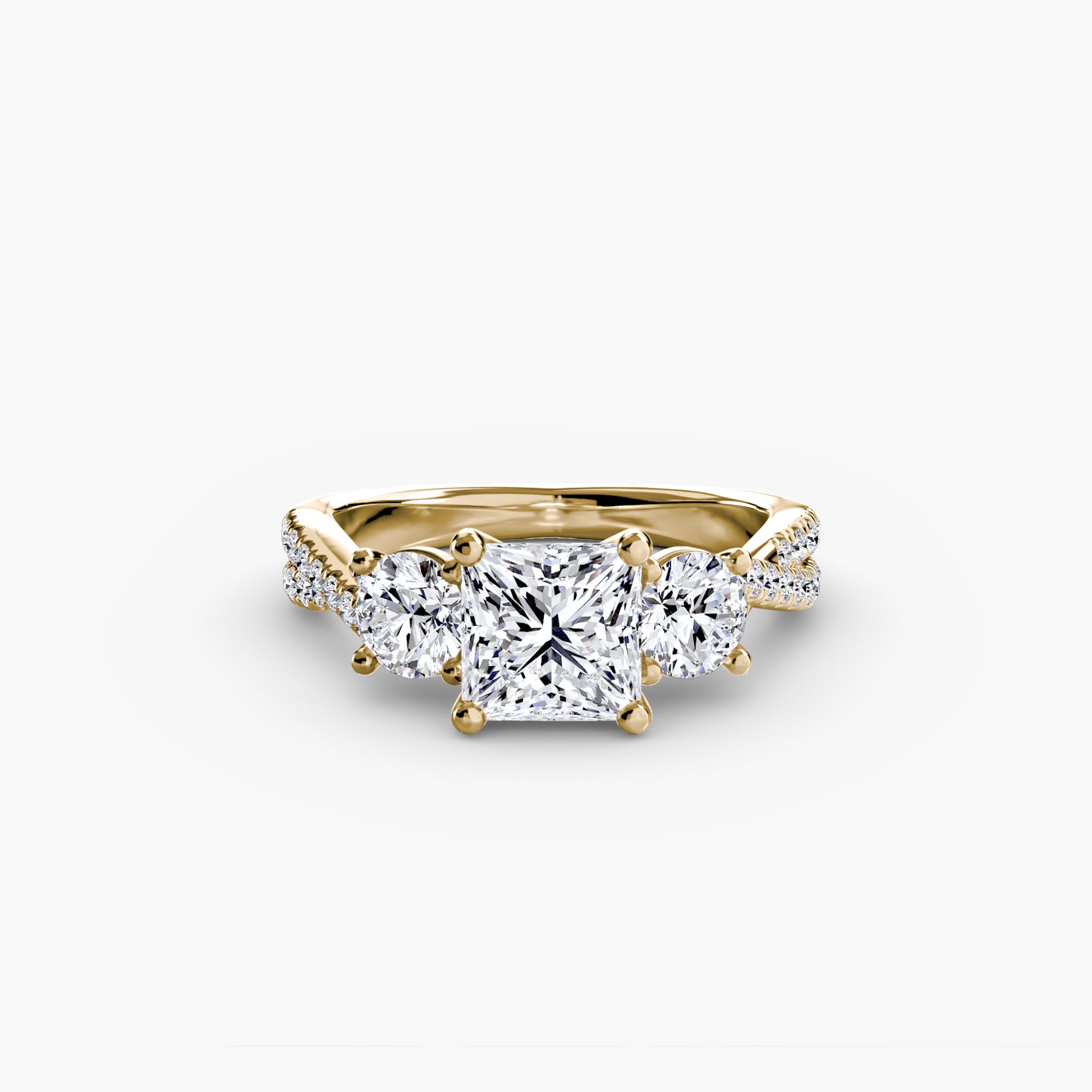 Bague à trois pierres avec pavé 2