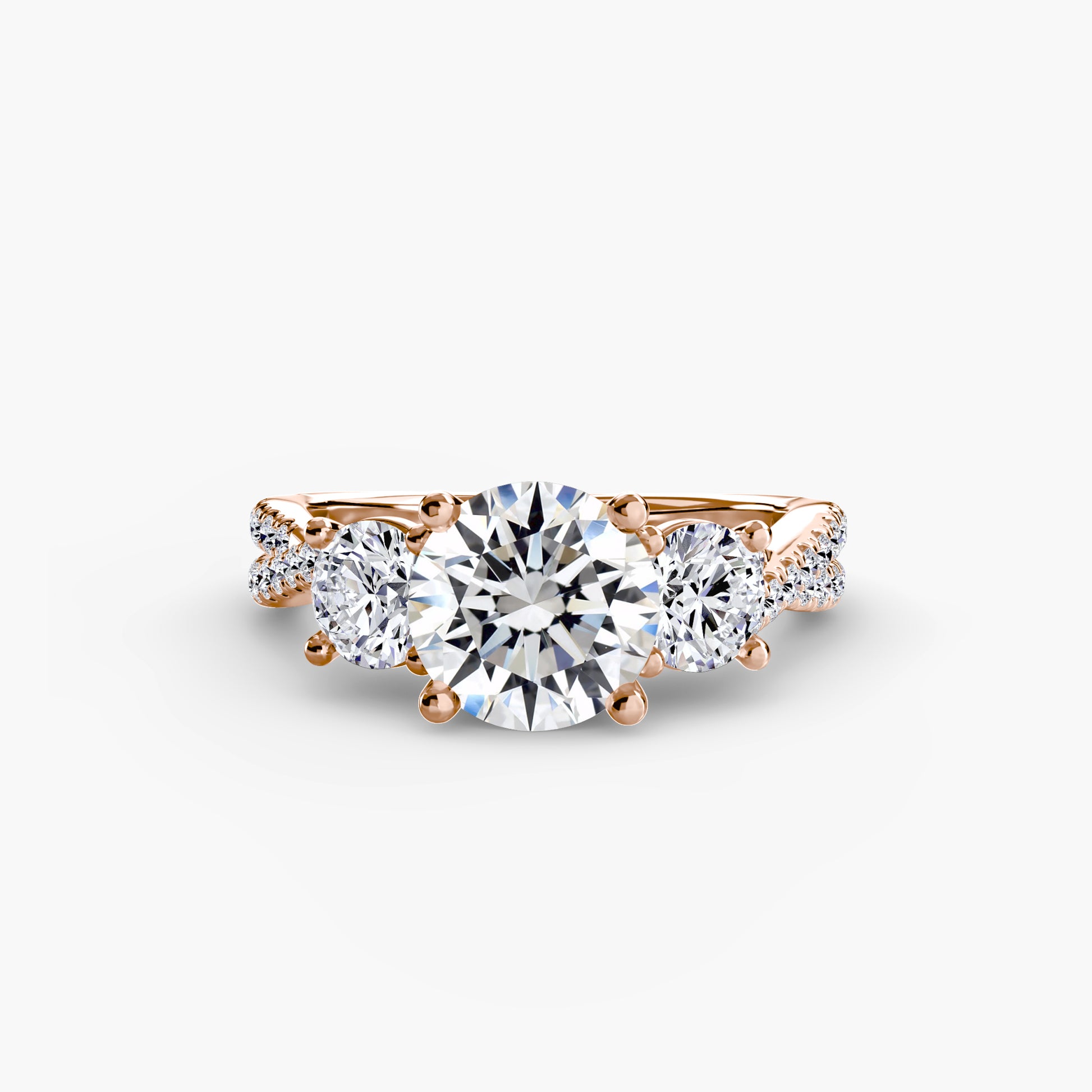 Bague à trois pierres avec pavé 2