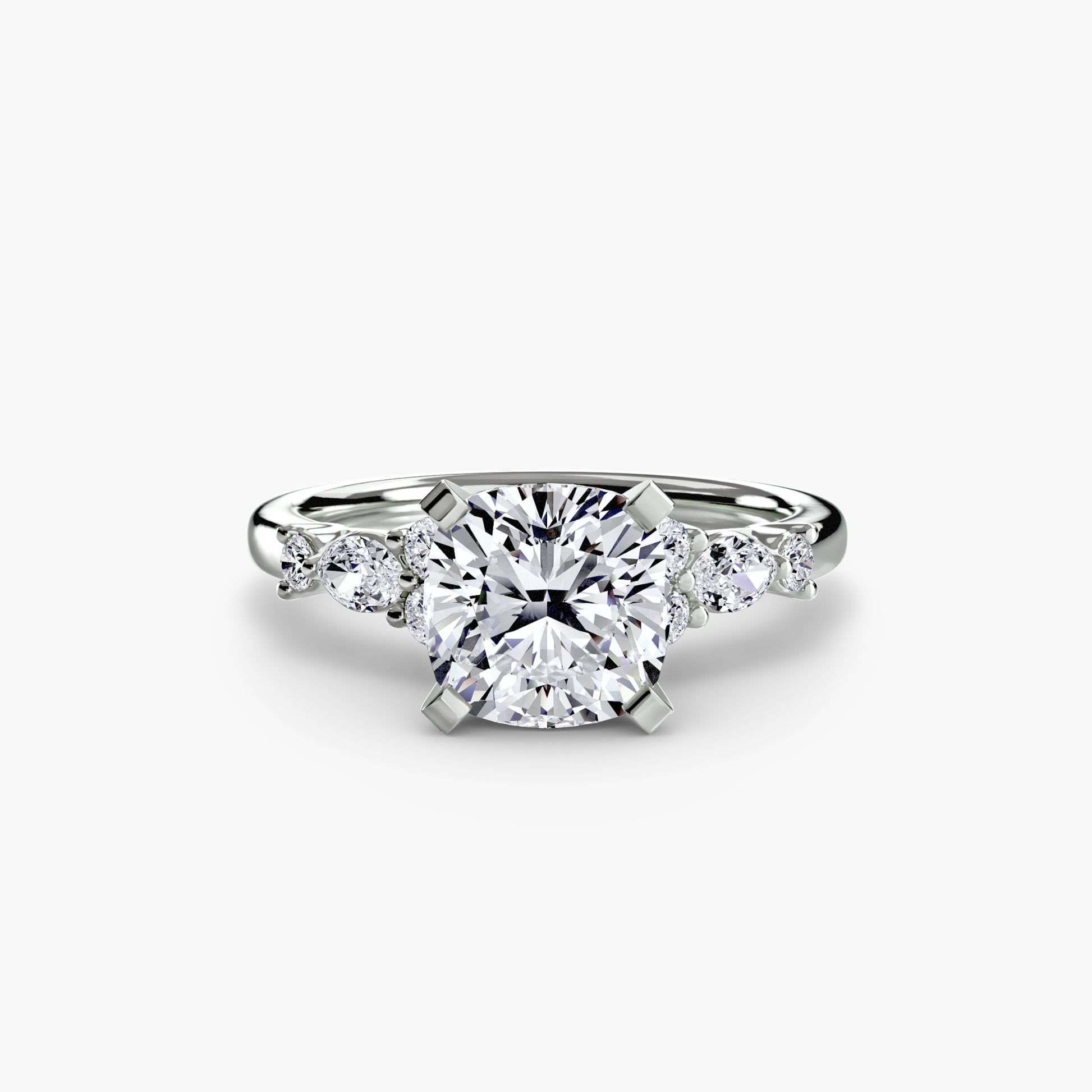 Le Solitaire Accent Floral